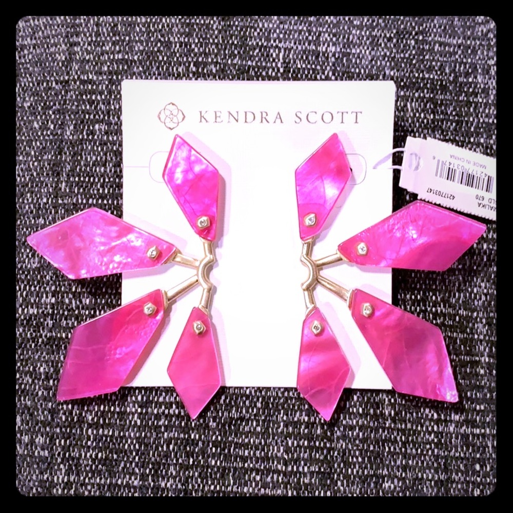 KENDRA SCOTT MALIKA GOLD STATEMENT EARRINGS *NEW*